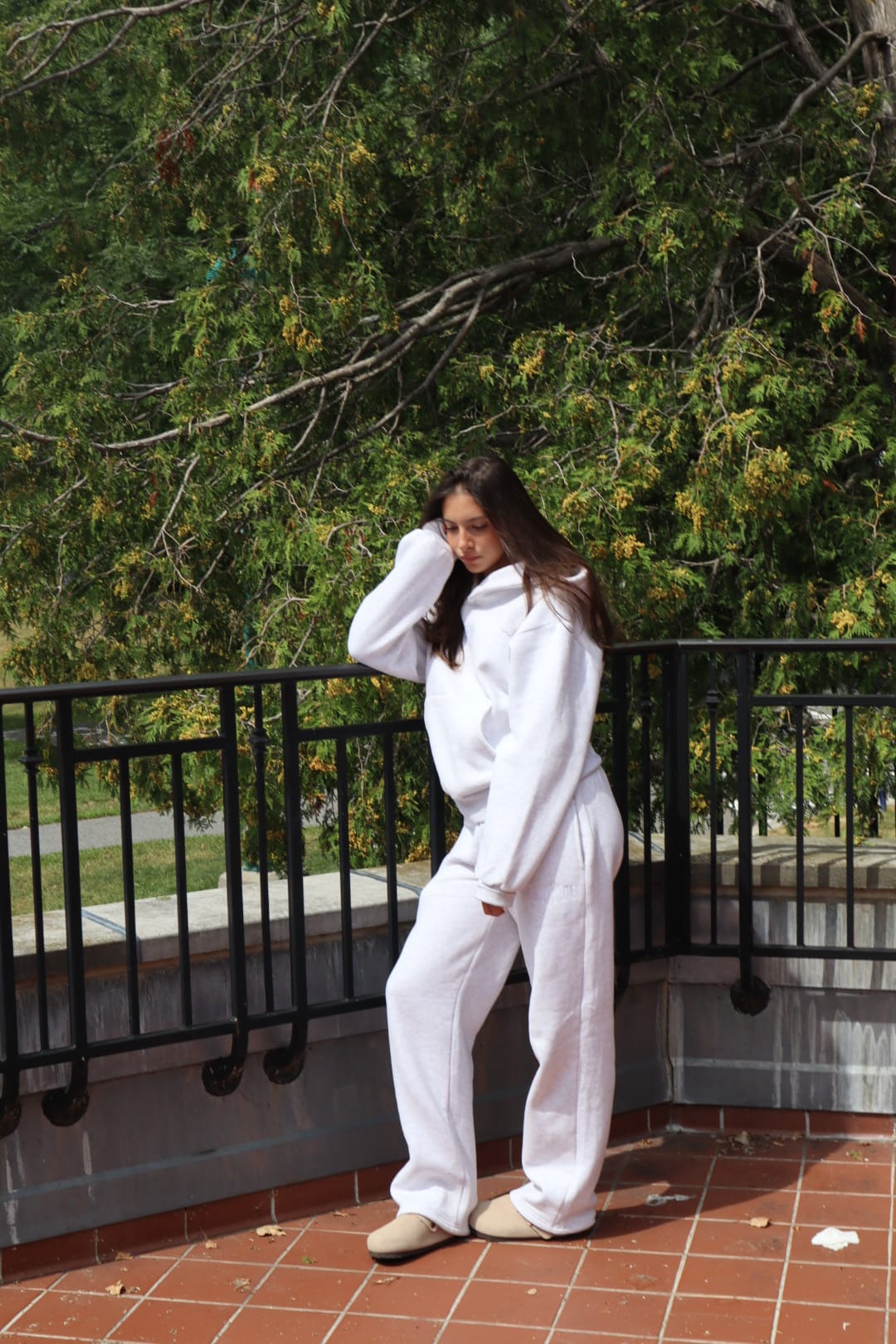 Oversized Hoodie - Cloudy White